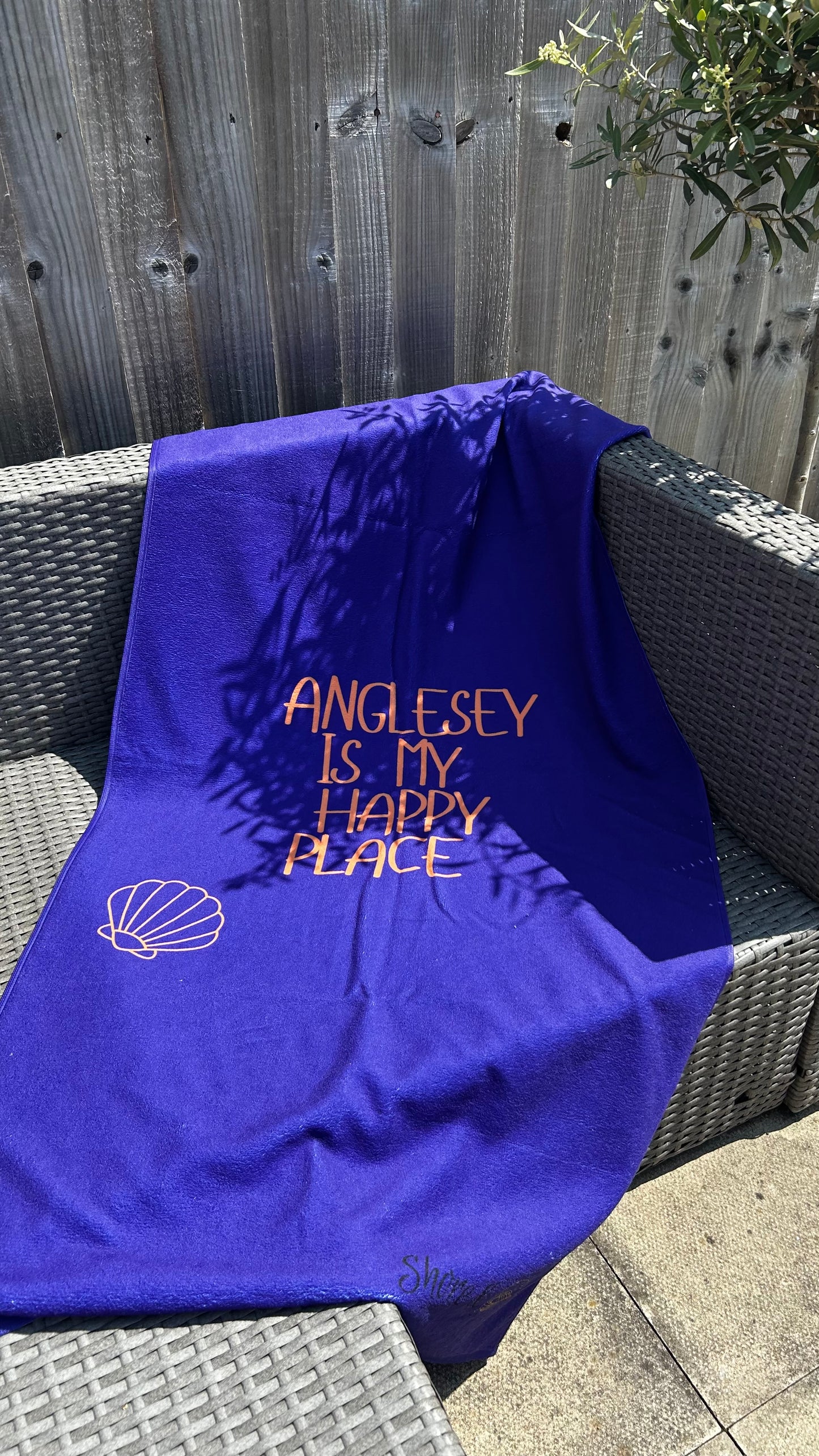 Anglesey Happy Place – Navy Microfibre & Cotton loops Beach Towel - Shore & Coast